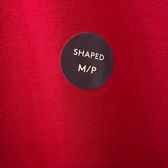 Lands' End NWT Petite Shaped Fit Rich Red Turtleneck Knit Valentine Casual MP - Picture 2 of 7